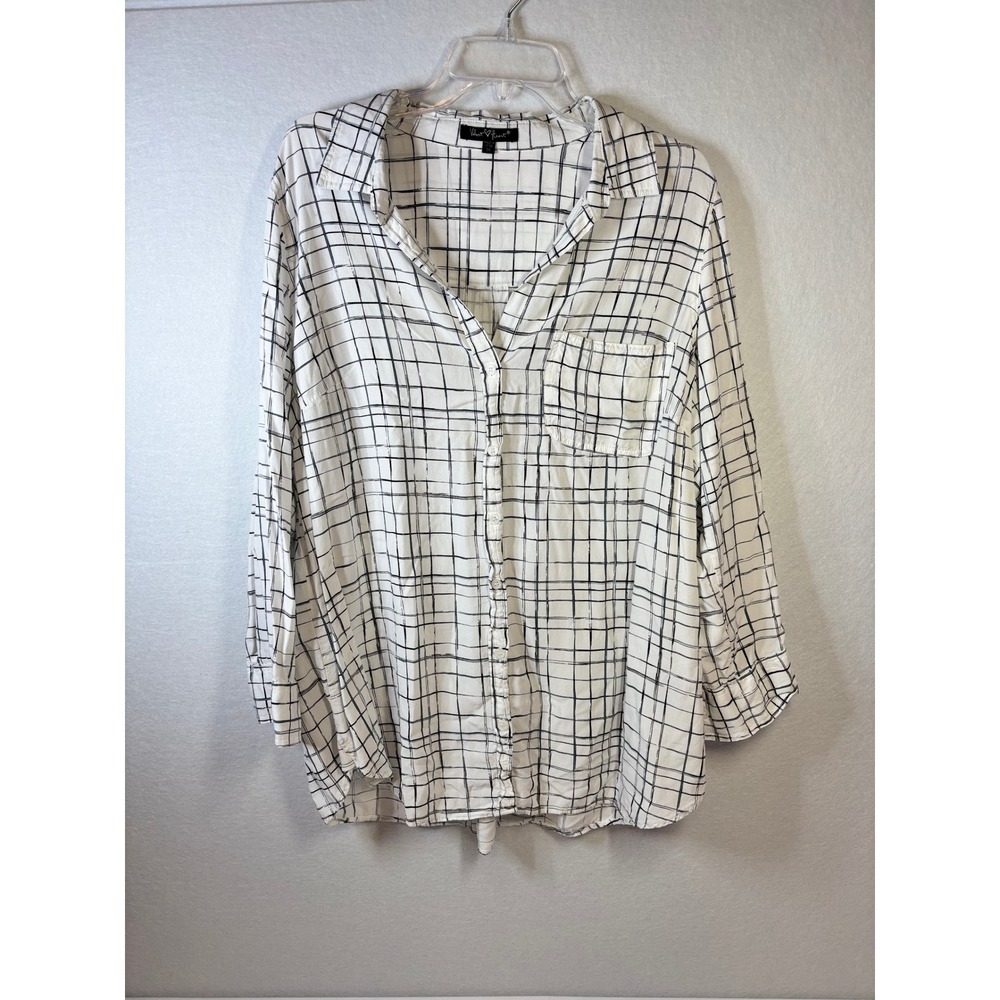 Velvet Heart Womens 1X Button Down Shirt White Black Grid Rayon WEW-20519X